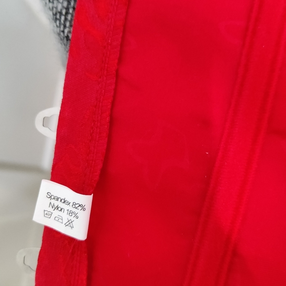 Red Satin Vintage Style Corset - LG - Picture 5 of 12